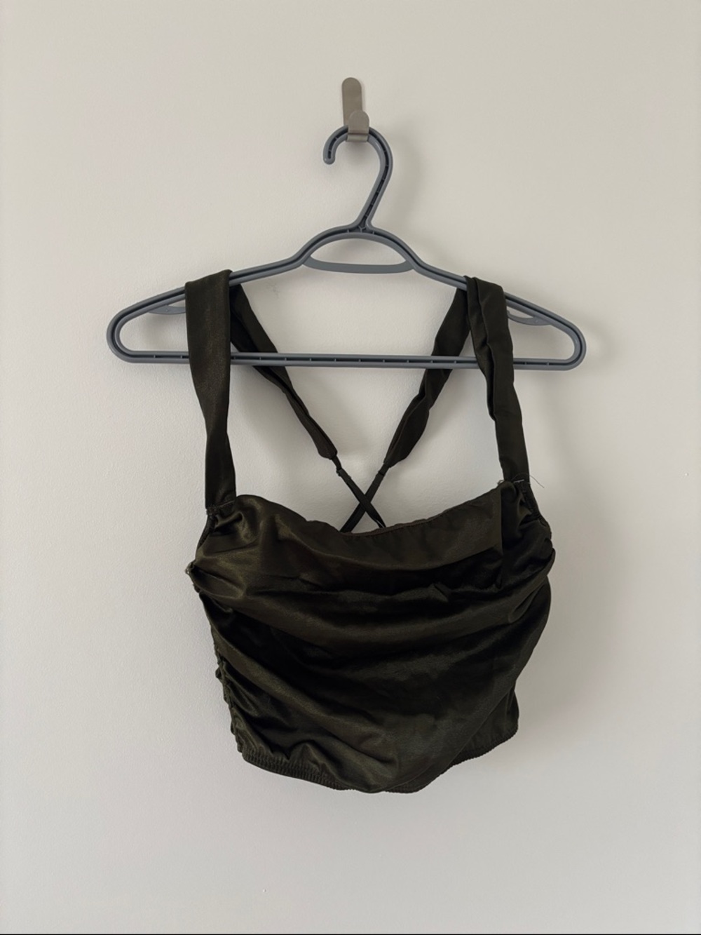 Urban Outfitters NWT Black Satin Ruched Crop Tank Top Size M